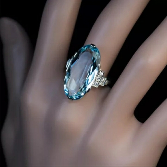 New Extra Large Oval Light Blue Ring - Picture 2 of 5